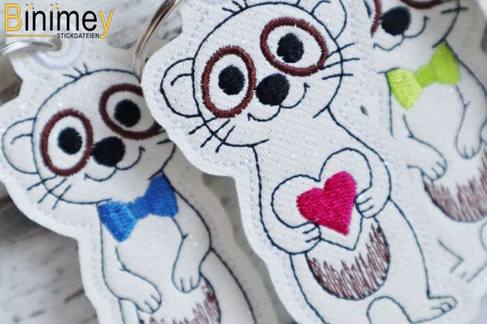 Stickdatei Stabdesign Anhänger Erdmännchen [Digital] – Bild 9